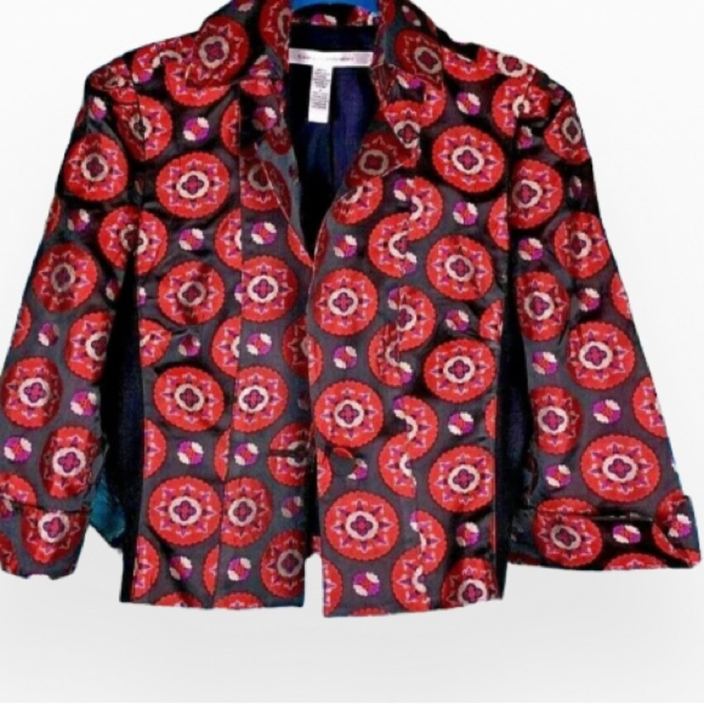 DIANE VON FURSTENBERG
Silk Floral Print Blazer Size 12 - Picture 2 of 11